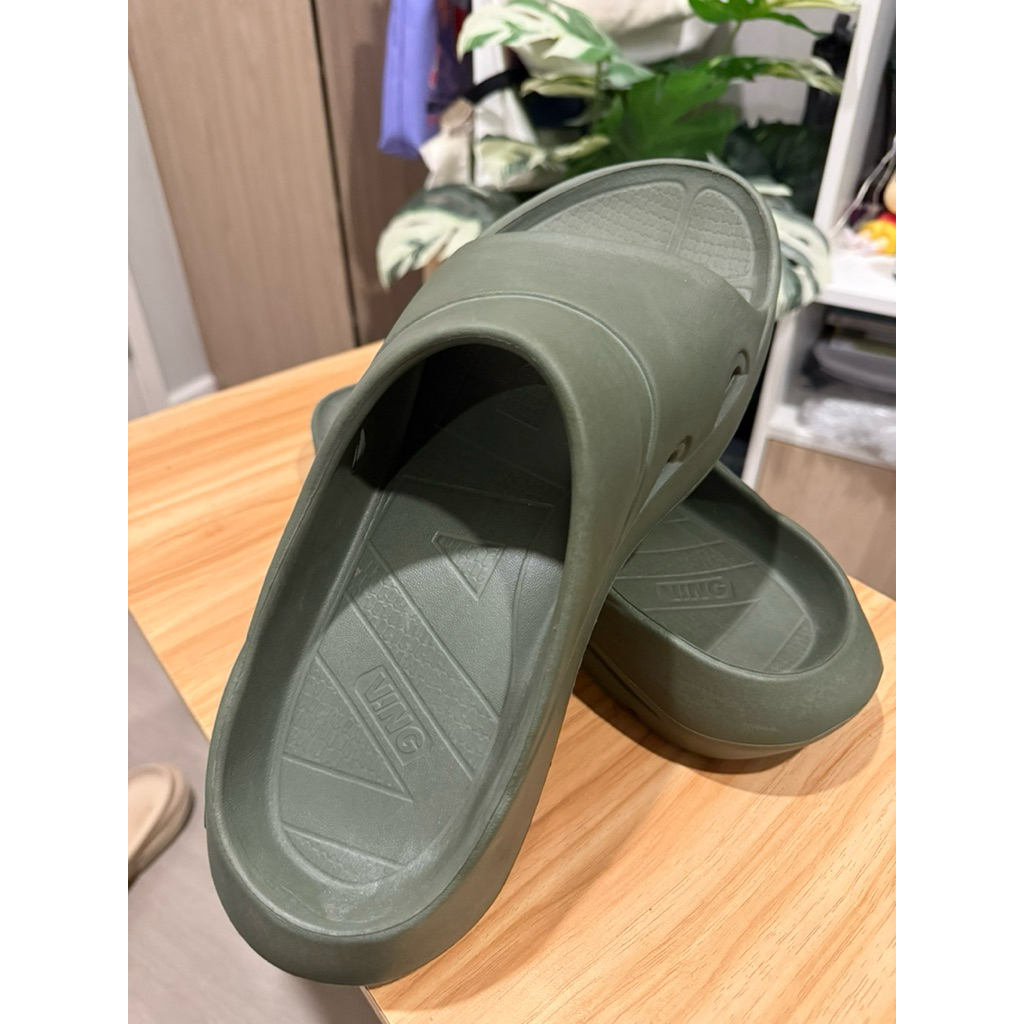 รองเท้าไซส์ใหญ่ 47-48 ยี่ห้อ ving รุ่น Vari-Slides - Khaki Green