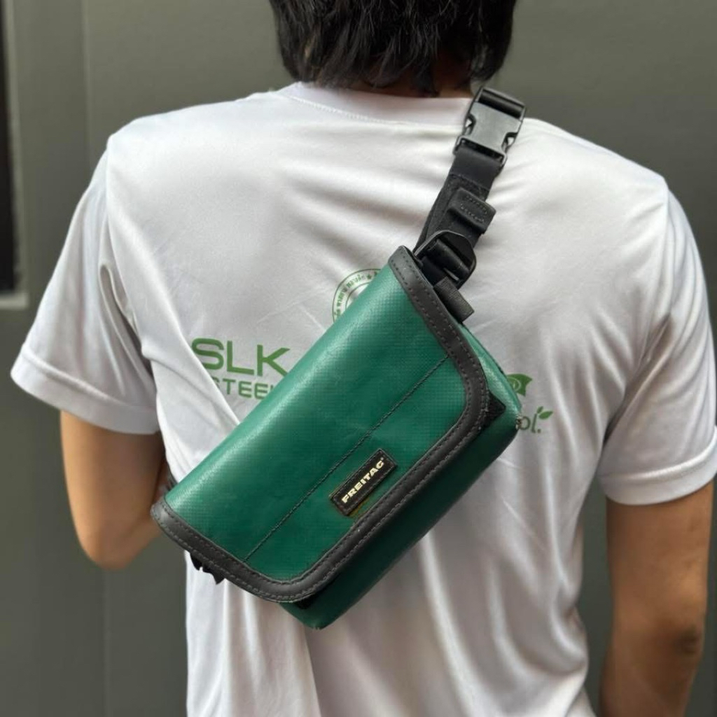 กระเป๋า FRETAG F43 JAMIE สีเขียว