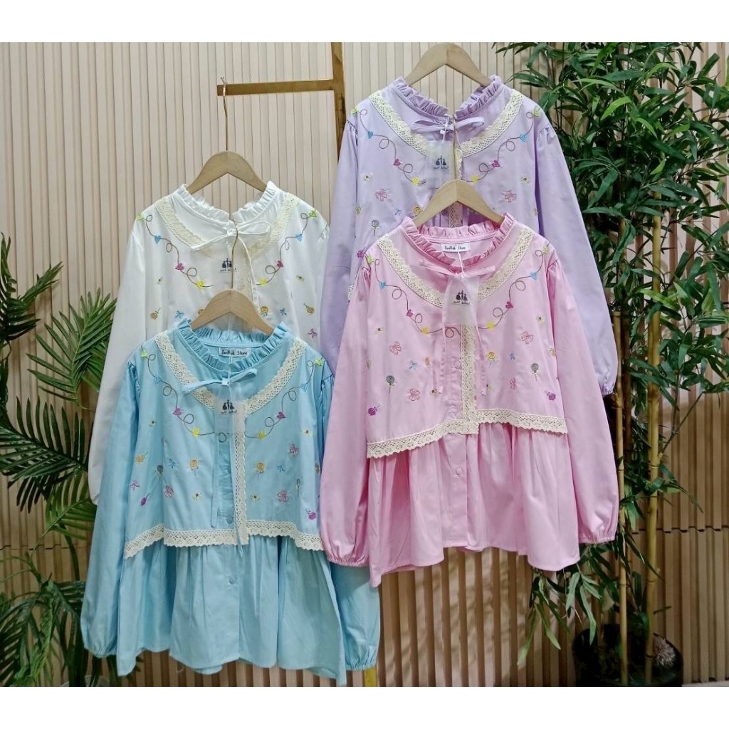ป้าย TanRuk Store แต่งชิ้นหน้าปักลายน่ารัก อก 43 นิ้ว ยาว 24 นิ้ว