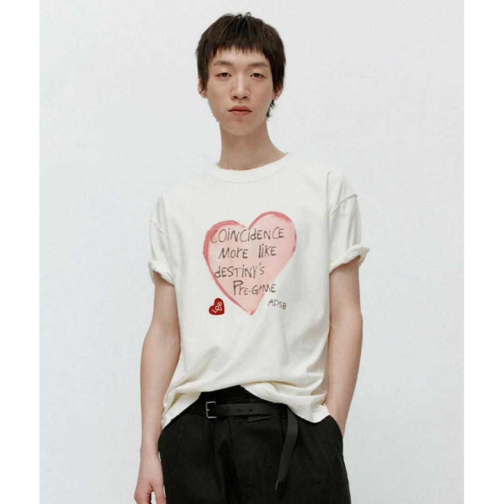 ทักก่อนสั่ง พรี เสื้อ เสื้อยืด ADSB andersson bell แบบที่ Felix Stray Kids ใส่ ในโพสต์ขอบคุณ gongcha