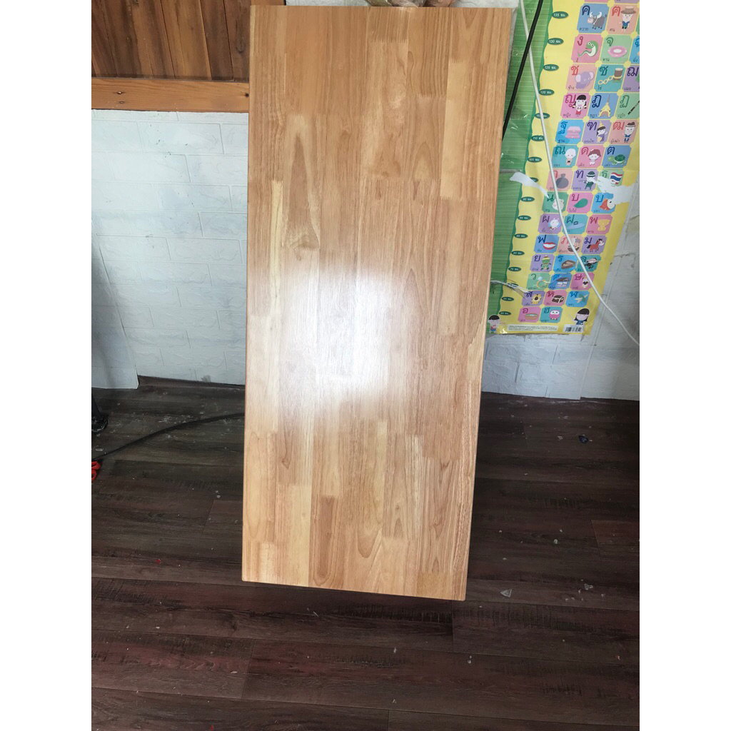 ชั้นวางโหลปลากัด วางโหลขนาด 4x4x8 จำนวน 3 ชั้น ไม้ยางพาราประสาน พร้อมเคลือบแลคเกอร์