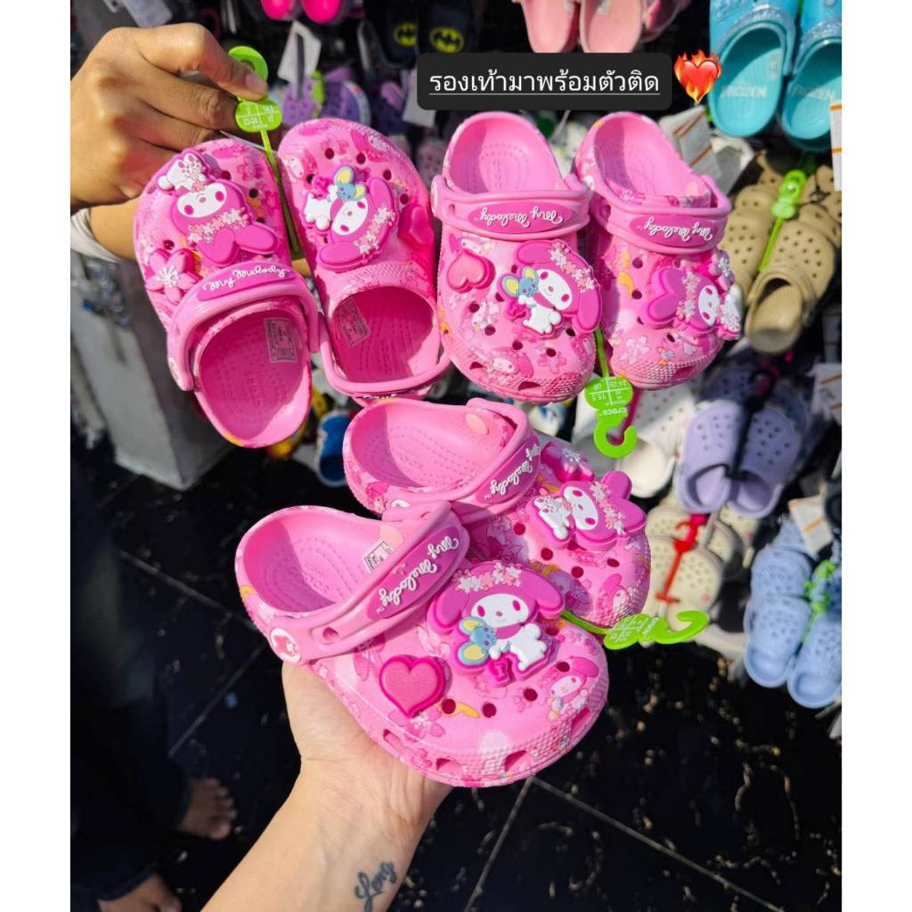 Classic Kid 10 แบบมาใหม่ลาสุด รองเท้าหัวโตเด็กแบบCr0cs มาพร้อมตัวติดตามรูป เบาและนี่มใส่สวยสบายเท้ามากพร้มส่งในไทย