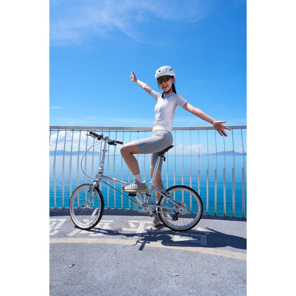 *ส่งไว โค้ดXtra ผ่อนได้* DAHON Boardwalk D8 จักรยานพับได้ เฟรมโครโมลี่ 8 สปีด ล้อ 20"