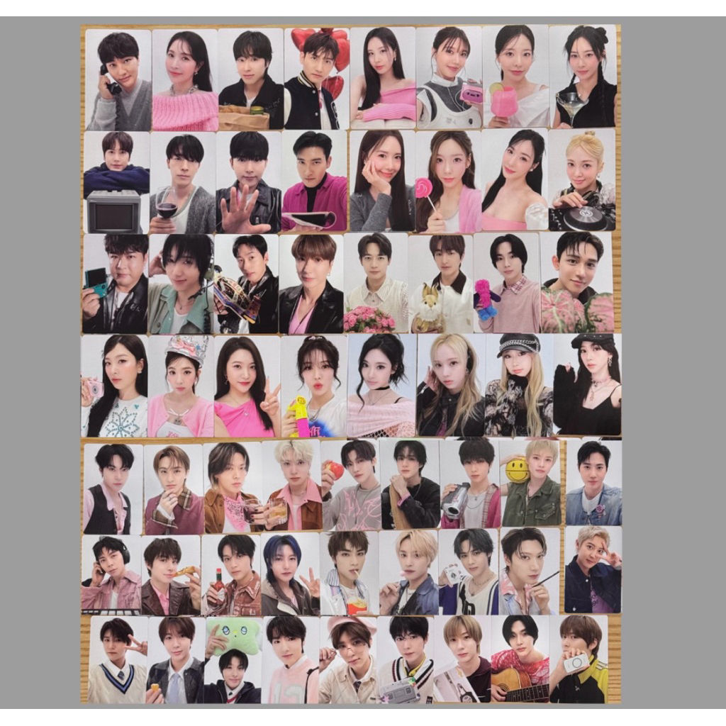 (พร้อมส่ง) 2025 SMTOWN: THE CULTURE, THE FUTURE (FAMILY VER) PCs.