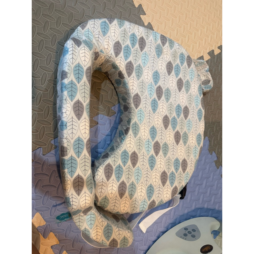 เบาะรองให้นม Idawin สภาพนางฟ้า