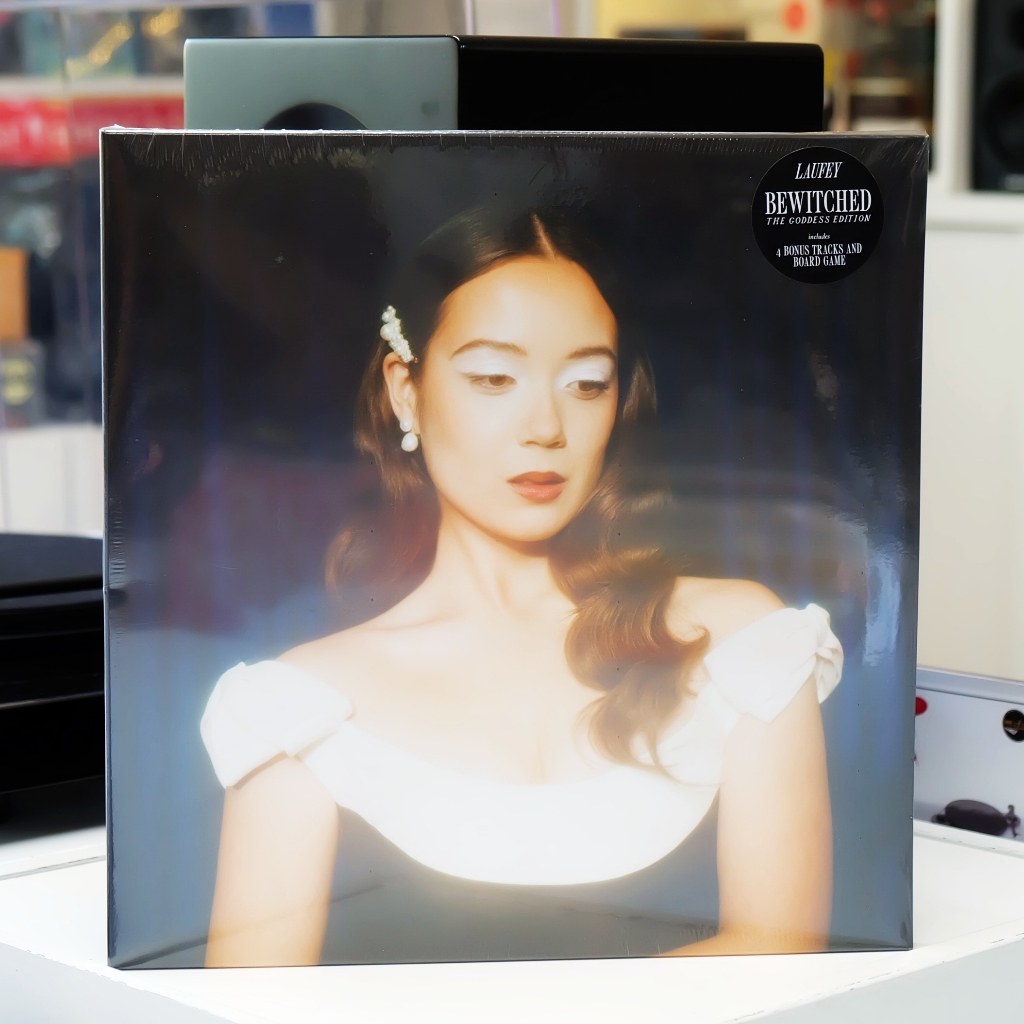 Laufey - Bewitched: The Goddess Edition (Color Vinyl)