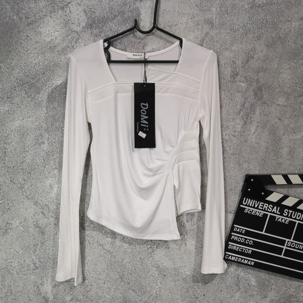 ผ้ามือหนึ่ง เสื้อยืดแขนยาวหญิง ป้าย Domi