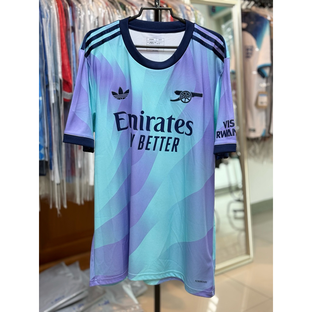 เสื้อบอลแท้(เกรดแฟนบอล) Arsenal third 24/25 *สินค้าอาจจะอัพเดทล่าช้าก่อนสั่งสินค้าทักหาทางร้านก่อนนะ