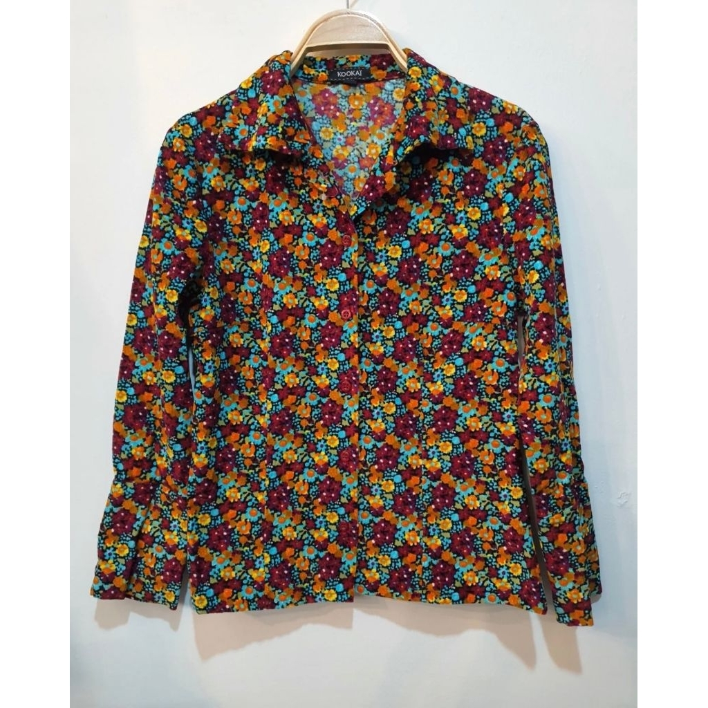 เสื้อเชิ้ต Kookai สีแดงเข้ม-เหลือง ลายดอก ผ้าลูกฟูกเล็ก