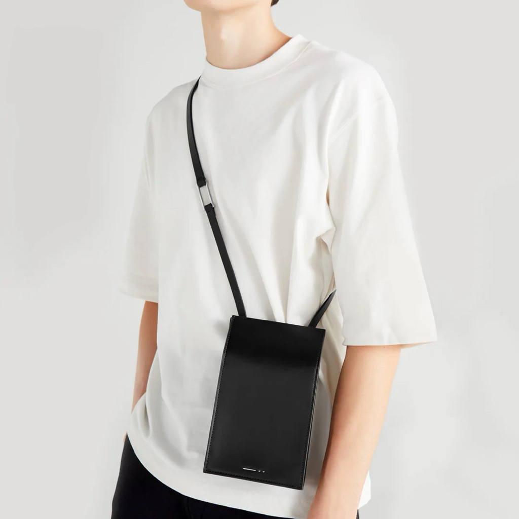 กระเป๋าหนัง DASH DA17 Conductor Black