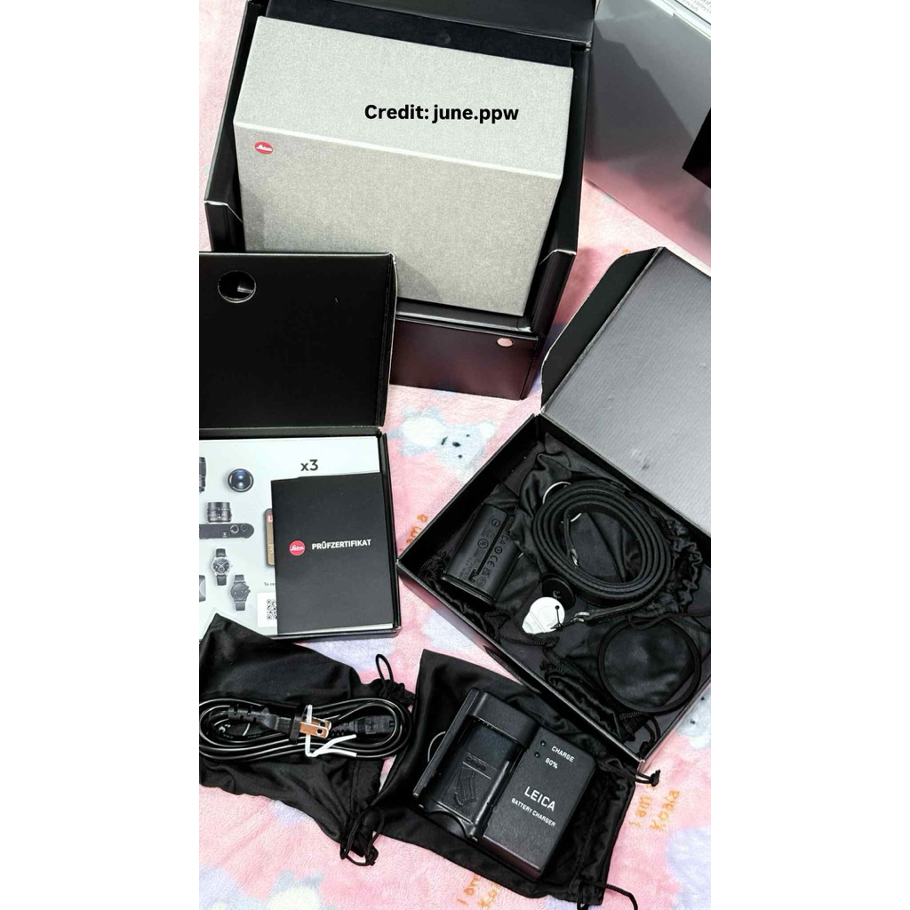 leica q3 28mm like new