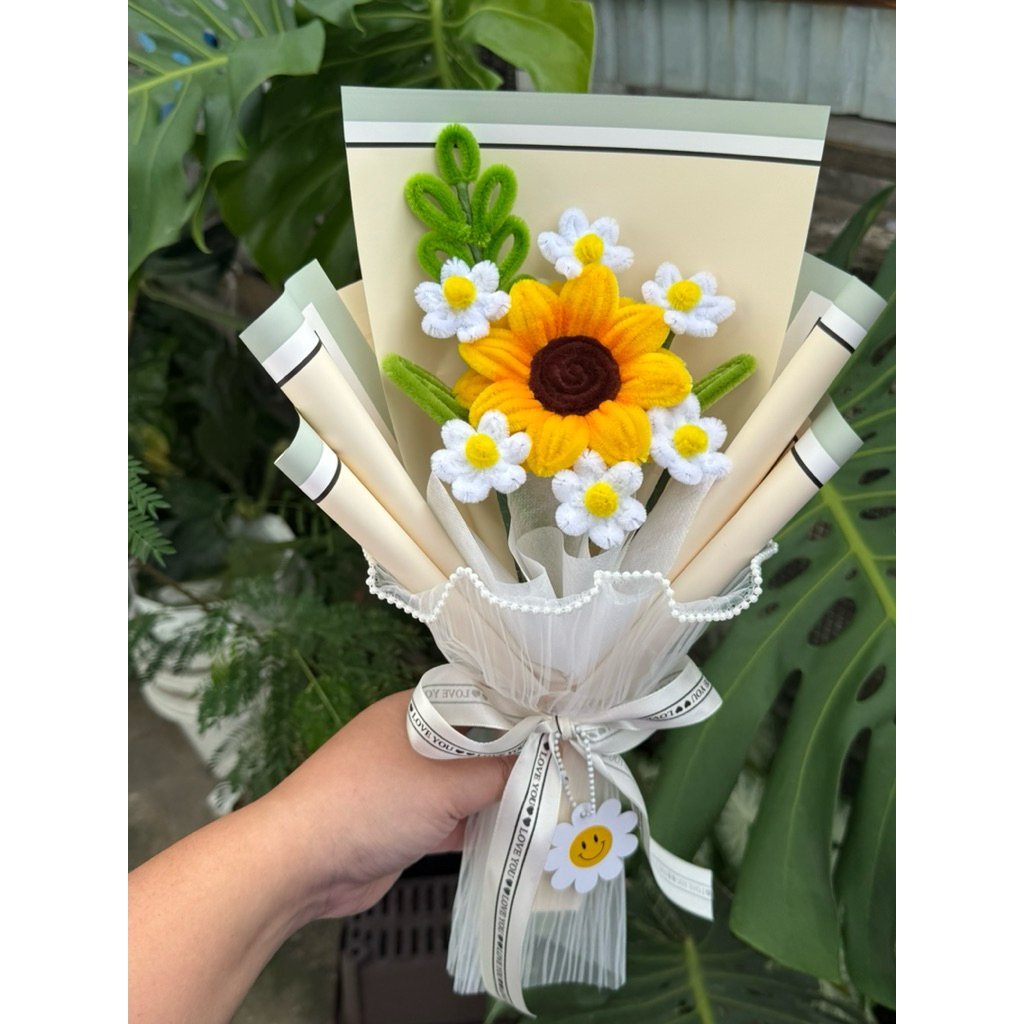 ทานตะวันช่อเล็ก มินิมอล ทานตะวัน1 เดซี่6 (พร้อมส่ง) สูงประมาณ 38-40 cm.