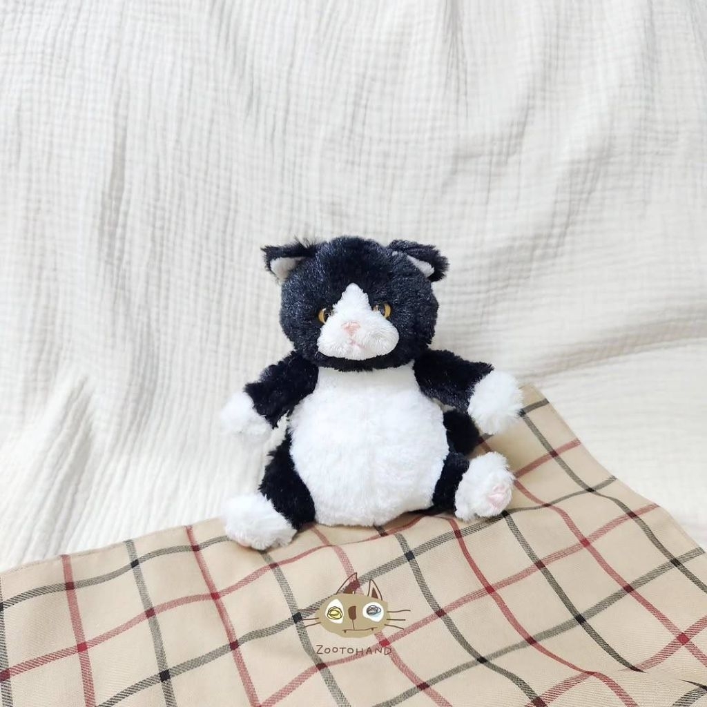 ตุ๊กตาแมวดำ ETOILE น่ารักมาก