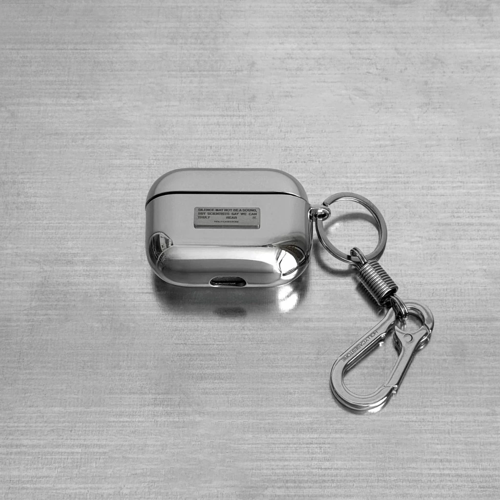 HOLLY.CASESTORE: (SILENCE) AirPods case ð§ with stainless steelâextension spring carabiner āđāļāļŠāđāļāļĢāđāļāļāļāļāļĢāđāļāļĄāļŦāđāļ§āļ
