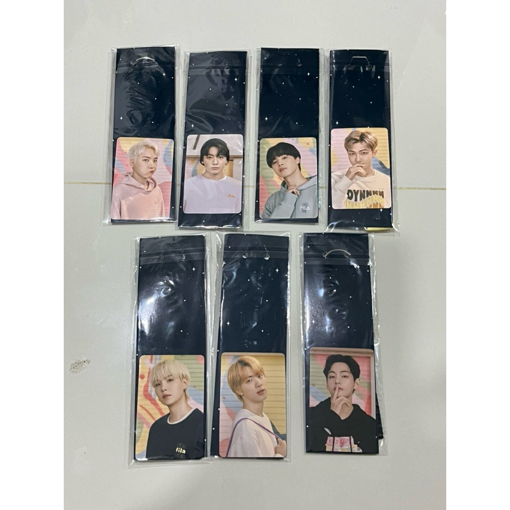พวงกุญแจ bts dynamite พร้อมการ์ด มือ 1 จากตู้ญี่ปุ่น