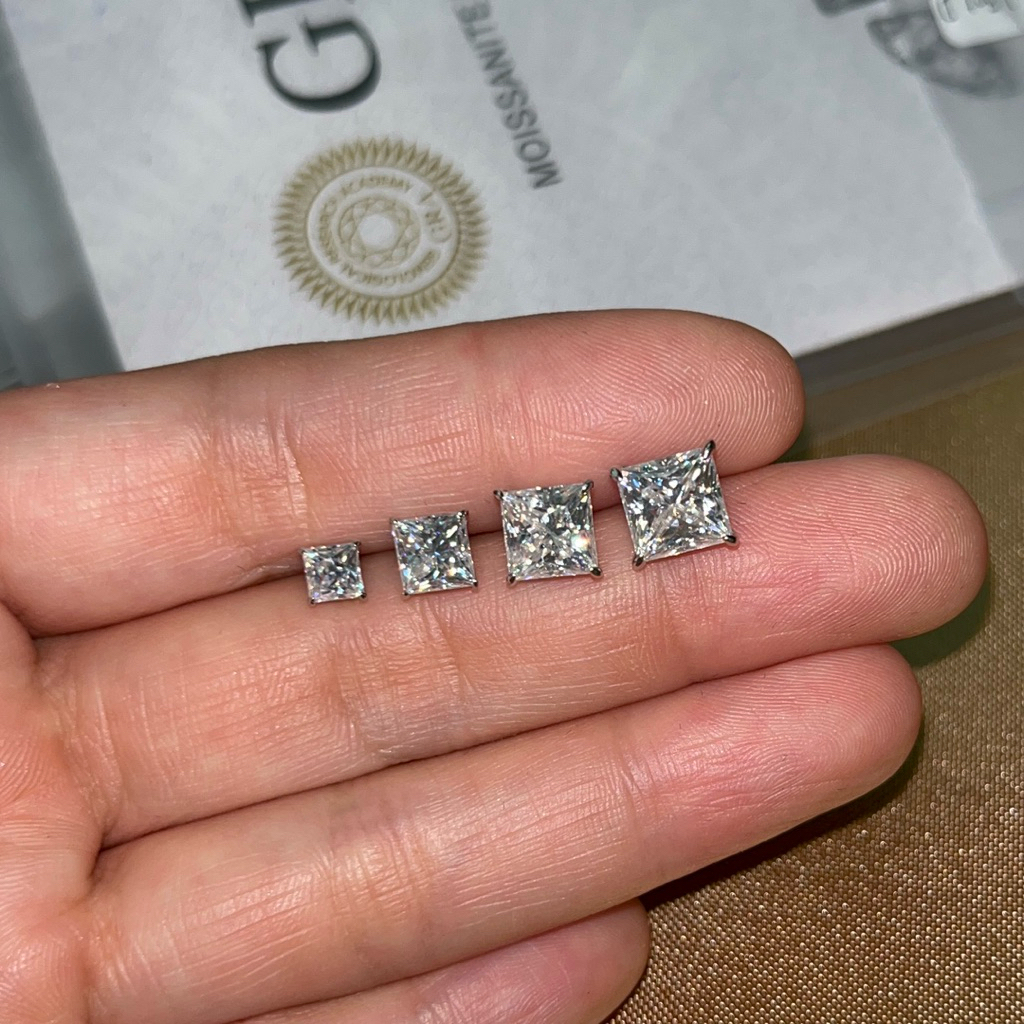 Galaroom Jewelry ต่างหูเพชรโมอีสพร้อมใบเซอร์