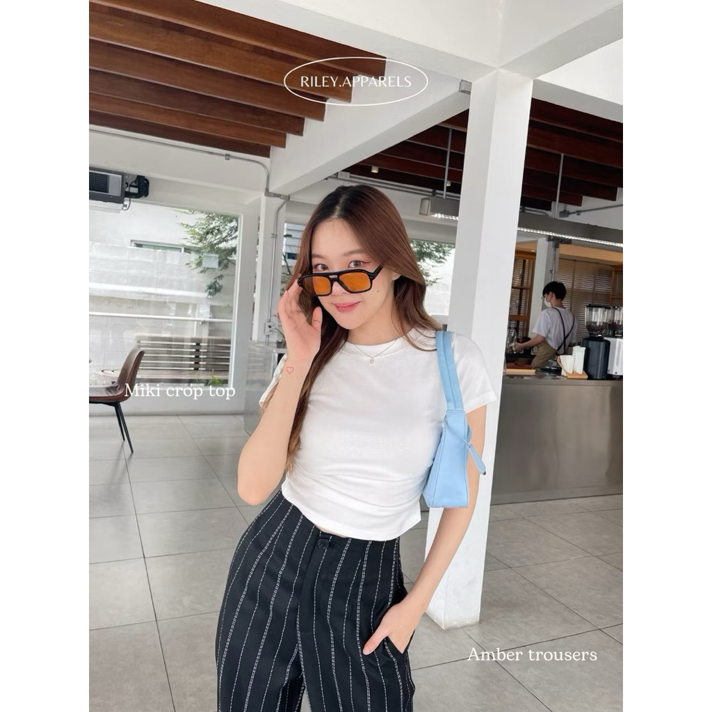 ส่งต่อเสื้อยืดทรงเบสิค MIKI CROP TOP 🪩 ป้าย Riley.apparel
