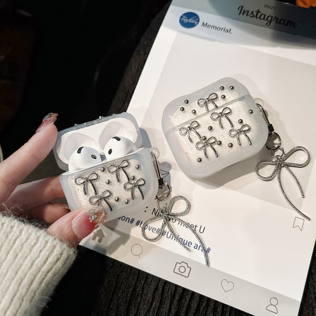 【 โบว์เงิน 】เคสแอร์พอต เคสหูฟัง สำหรับรุ่น Airpods 1/2/gen2 Airpods pro/Pro2 Airpods 3/gen3 Airpods4