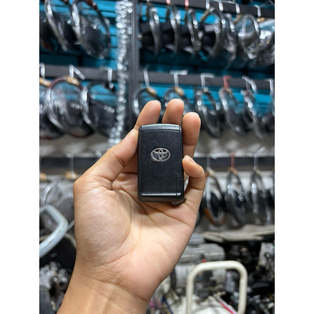 กุญแจรีโมทรถยนต์ Toyota 🇯🇵