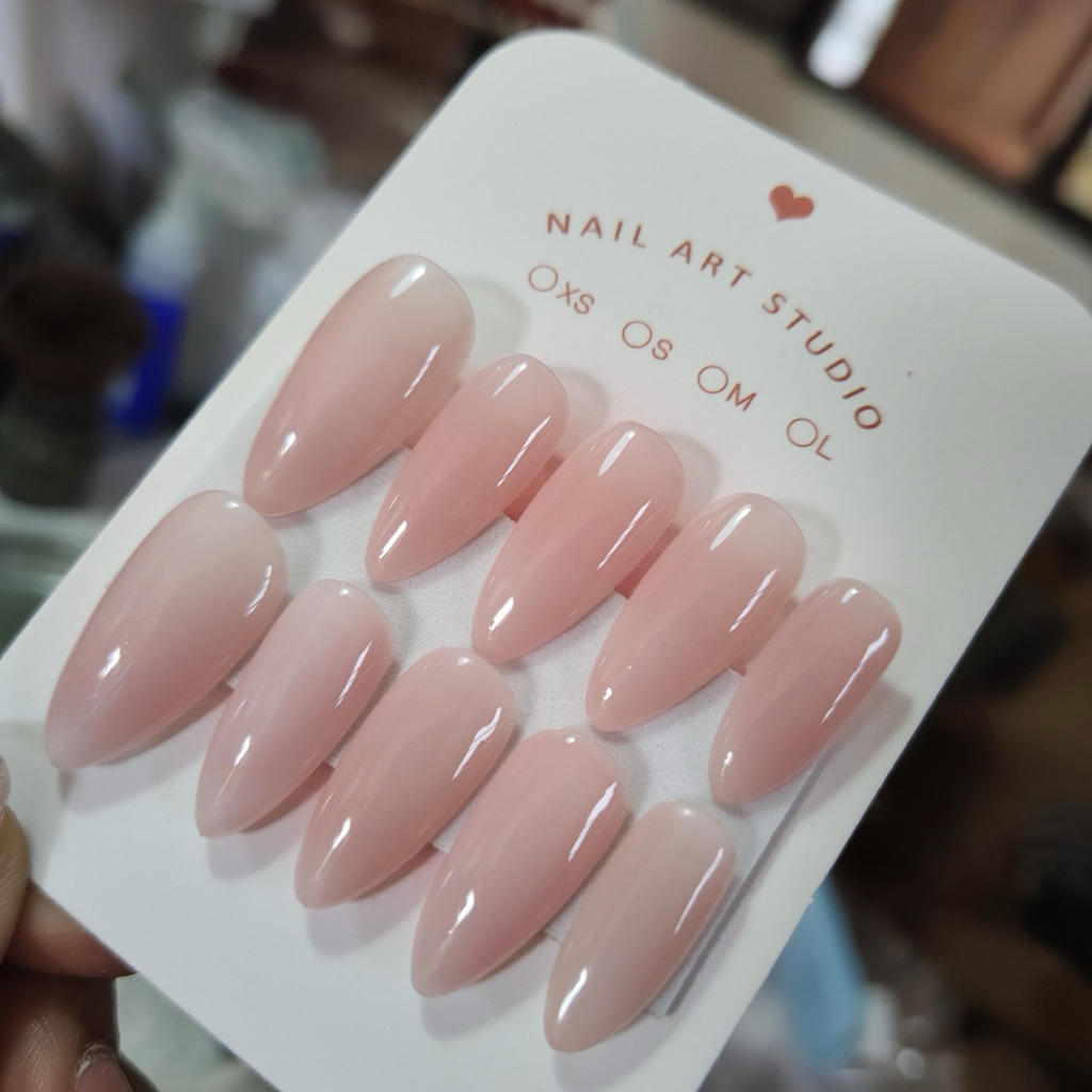เล็บปลอมสีชมพูธรรมชาติ ขายดีที่สุด💅🏻🌈 แถมฟรีกาว-ตะไบ