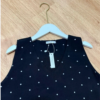 แขนกุดคอวี รุ่นลาย มี size 32-43 ผ้าไหมอิตาลี