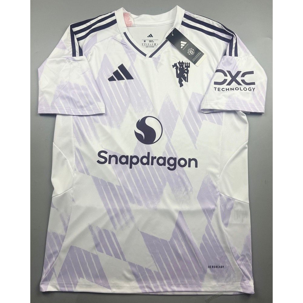 เสื้อบอล แฟนบอล แมนยู เยือน 2025-26 Man U Away 2025