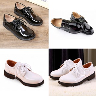 รองเท้าคัชชูเด็กชาย เป็นหนังแก้วสีขาว สีดำ แบบชนิดเป็นทางการ…