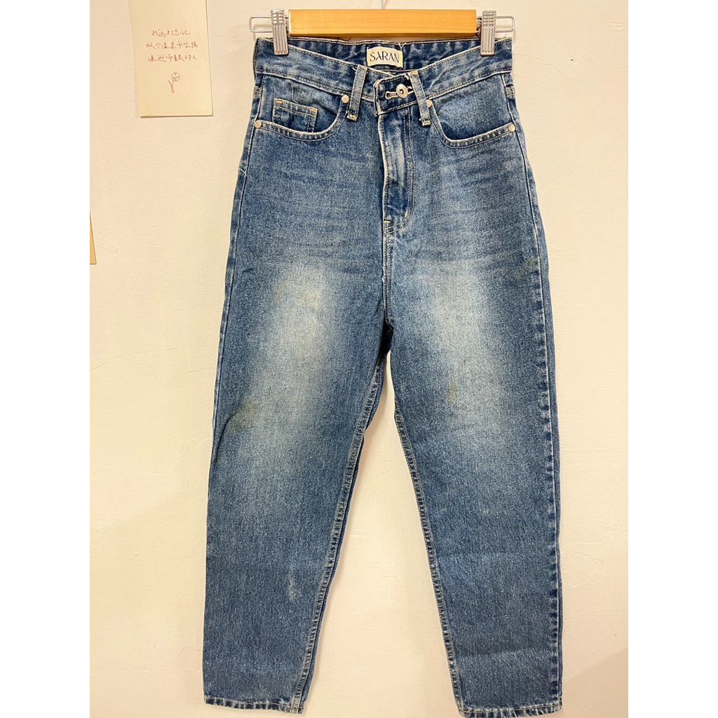 กางเกงยีนส์ขายาวแบรนด์ SARAN กางเกงยีนส์ทรงเดฟกึ่งบอย ไซส์ S เอว 26 นิ้ว มือสอง