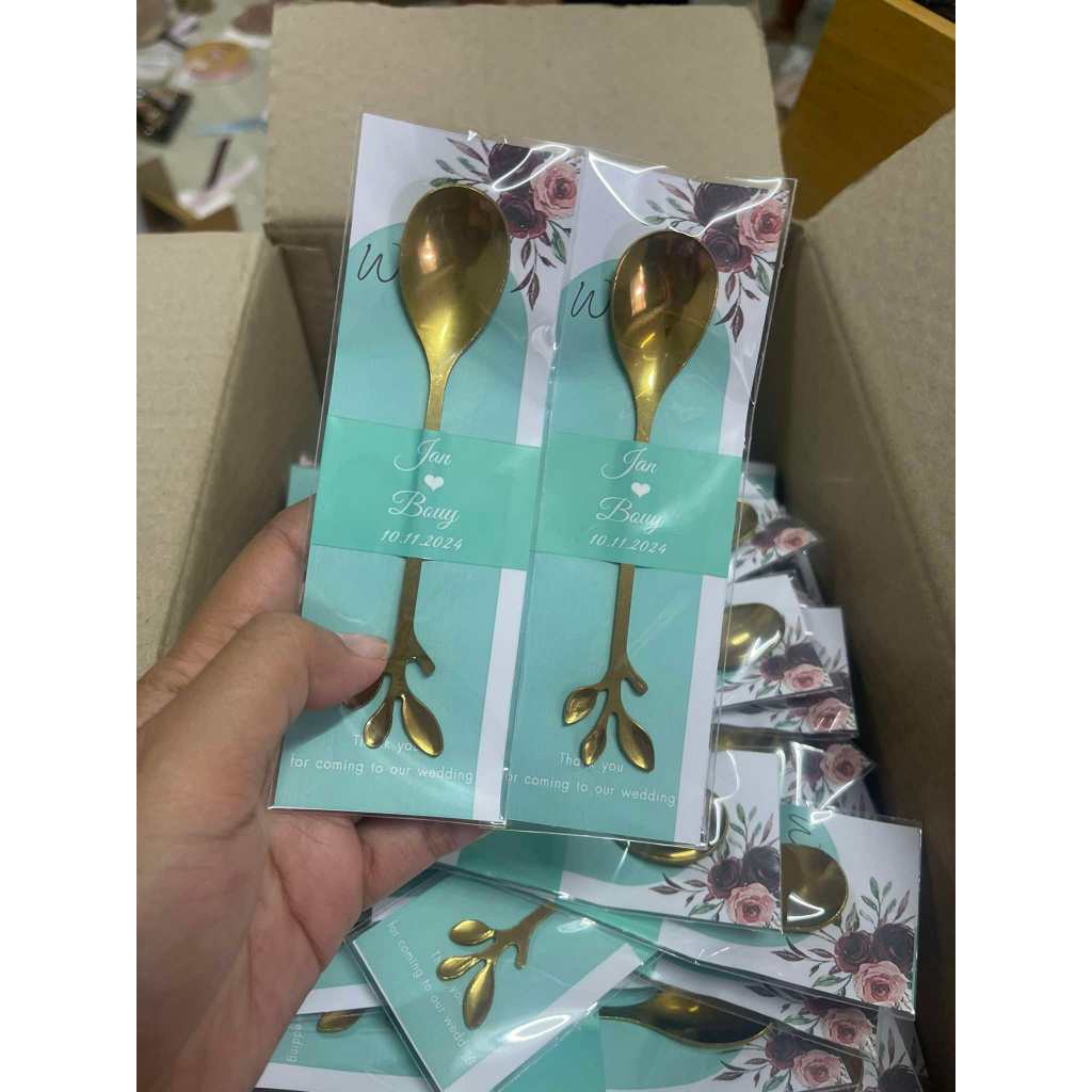 ช้อนใบไม้ ของชำร่วยช้อนใบไม้สีทอง 8 บาท