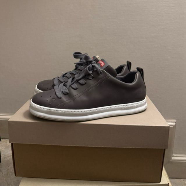 รองเท้า Camper Runner Four มือสองพร้อมกล่อง