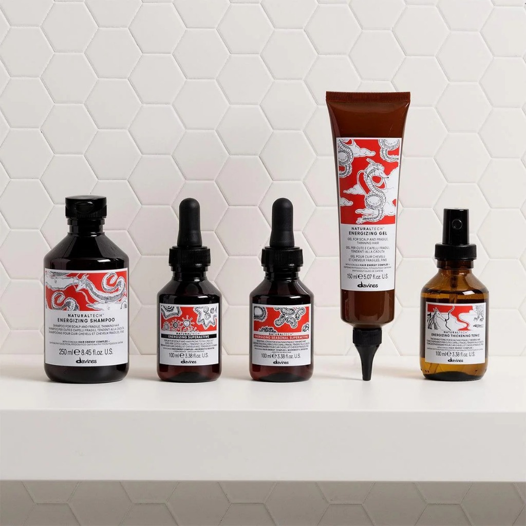 Davines Naturaltect Energizing ผลิตภัณฑ์ดูแลเส้นผมและหนังศรีษะสำหรับผมร่วงง่าย และหนังศรีษะอ่อนแอ