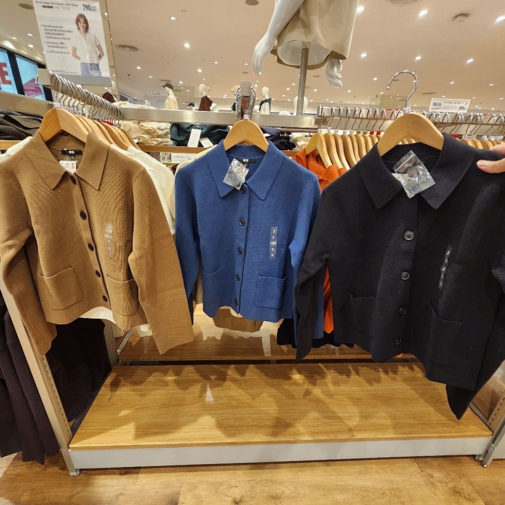 รับหิ้วของแท้ Uniqlo เสื้อสาวๆ สเวตเตอร์ Milano ผ้าคอตตอน คอกลม และแจ๊คเก็ต แขนยาว ลายทาง และแบบไม่ม