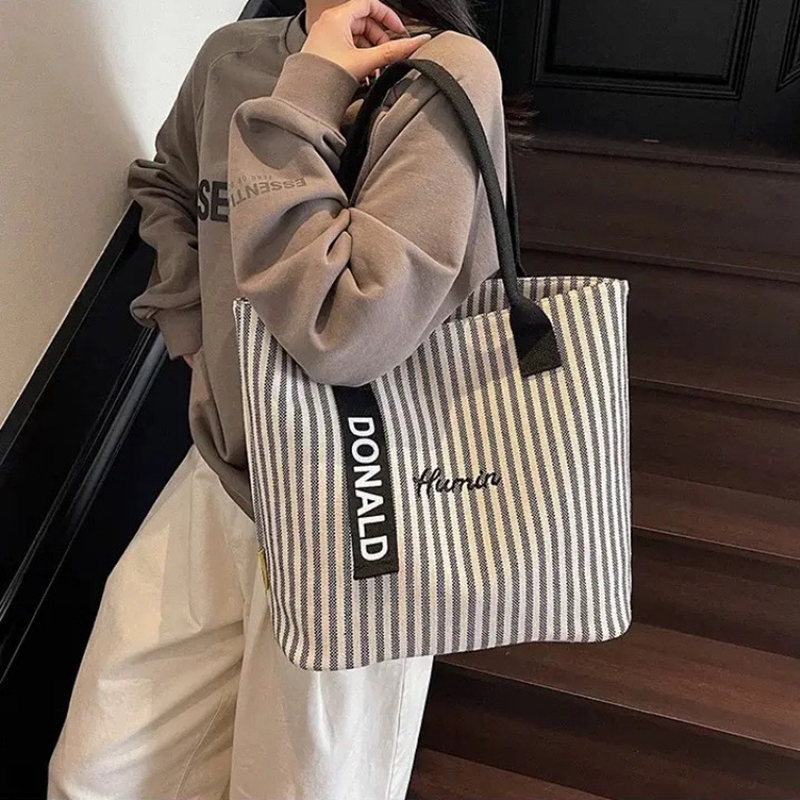 กระเป๋าถือผ้าแคนวาสลายทาง ความจุขนาดใหญ่ ดีไซน์ใหม่ อเนกประสงค์ เหมาะสำหรับใช้เดินทาง