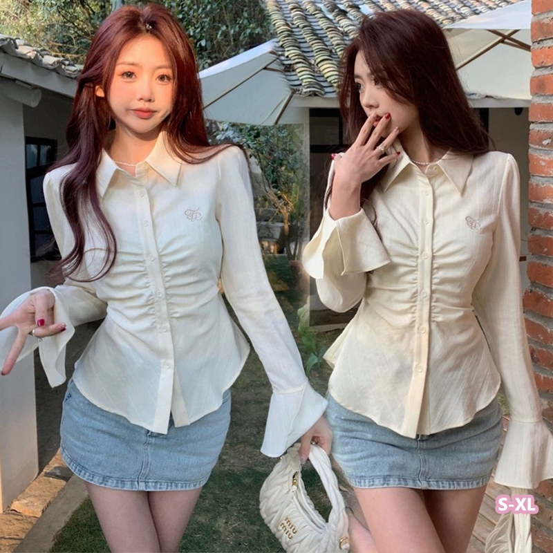 🌵Grace_chili🌵 เสื้อปัก เสื้อแขนกระดิ่งจีบ Flare Sleeve Top ทรงสลิมฟิต แขนยาว ชิค สีทึบ ผู้หญิง 99113
