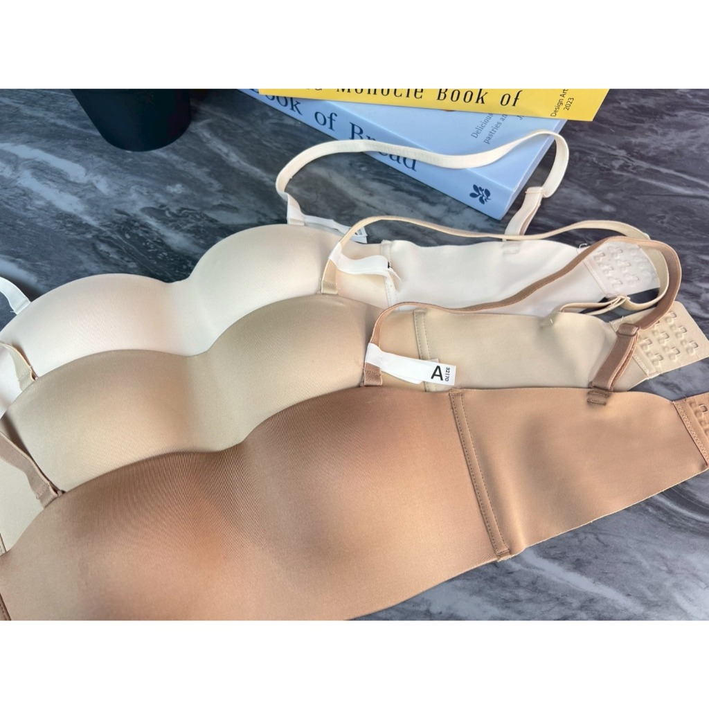 งานตัดป้าย - SBU9300 - SABINA PRETTY PERFECT เสื้อชั้นในเกาะอก ไม่มีโครง แถบข้างไร้ตะเข็บ