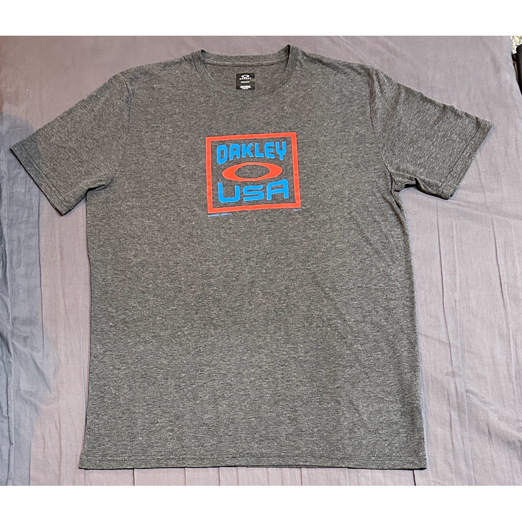 เสื้อยืดOakley แท้มือสองสภาพดีมาก