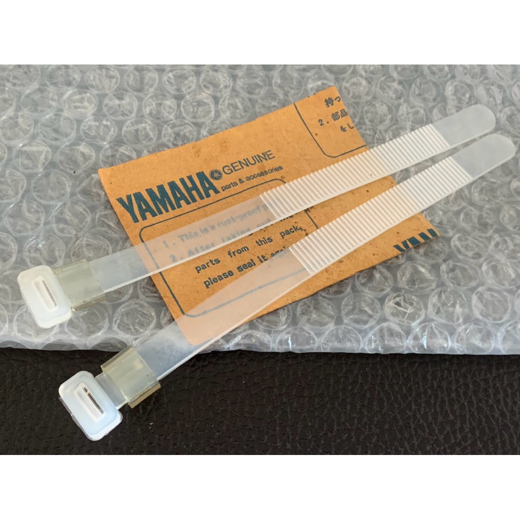 Yamaha DT100 DT125 DT175 RXS RXK RX100 LS3 สายรัดสาย สายไฟ แท้ 2ชิ้น