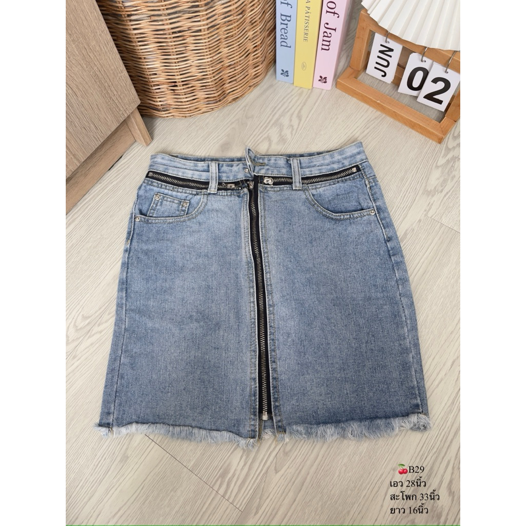 B29กระโปรงยีนส์สั้นมือสอง