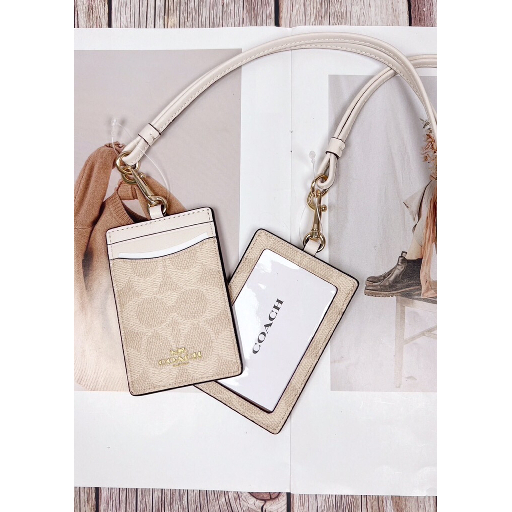 (สด-ผ่อน)คล้องคอใส่บัตรของเเท้100%ID LANYARD IN SIGNATURE CANVAS  Style no. CZ285