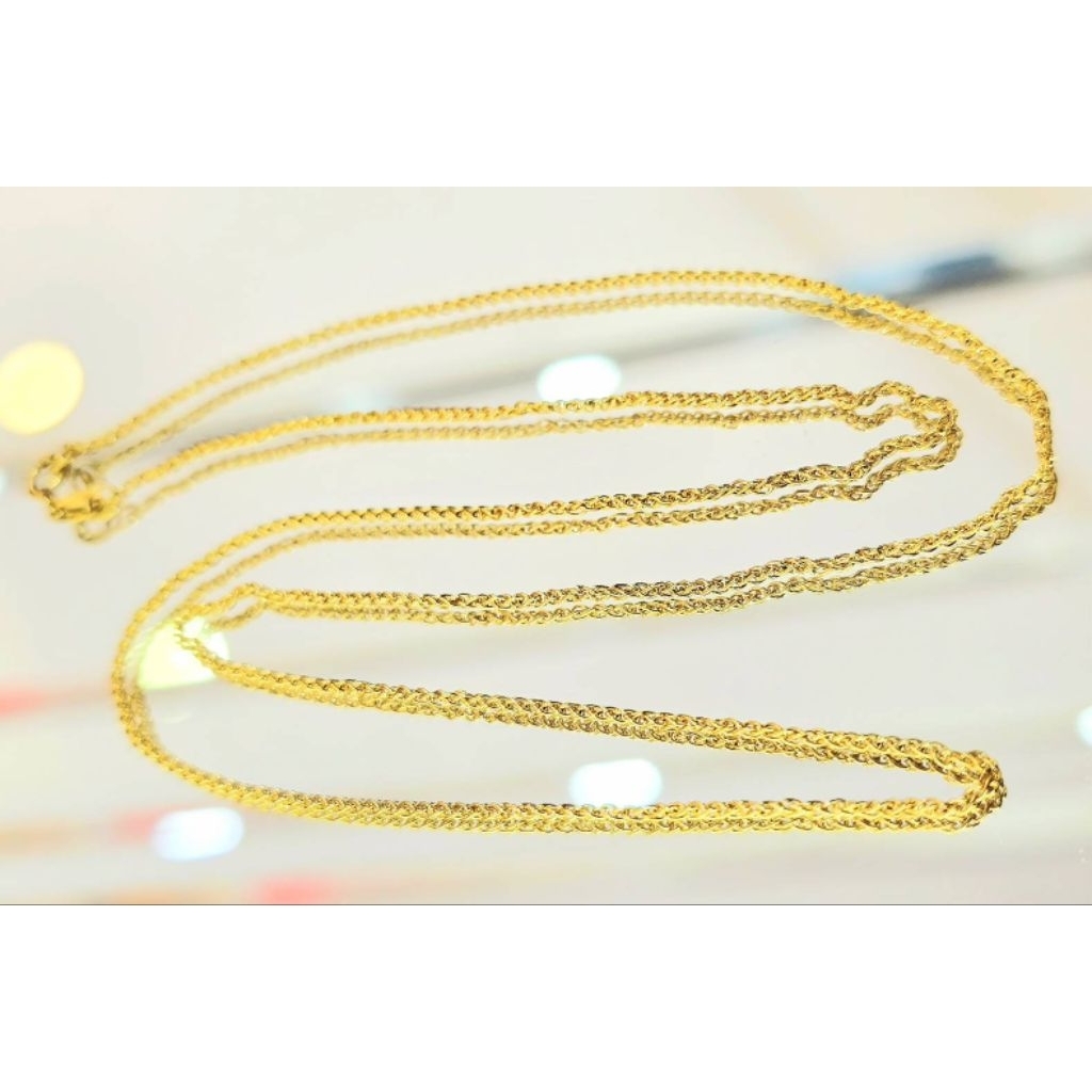 สร้อยคอทอง 9k น.น. 2.58g. ความยาว 50 ซม. ดีไซน์เรียบหรู น้ำหนักเบา สวมใส่ได้ทุกวัน ราคาคุ้มค่า เหมาะ