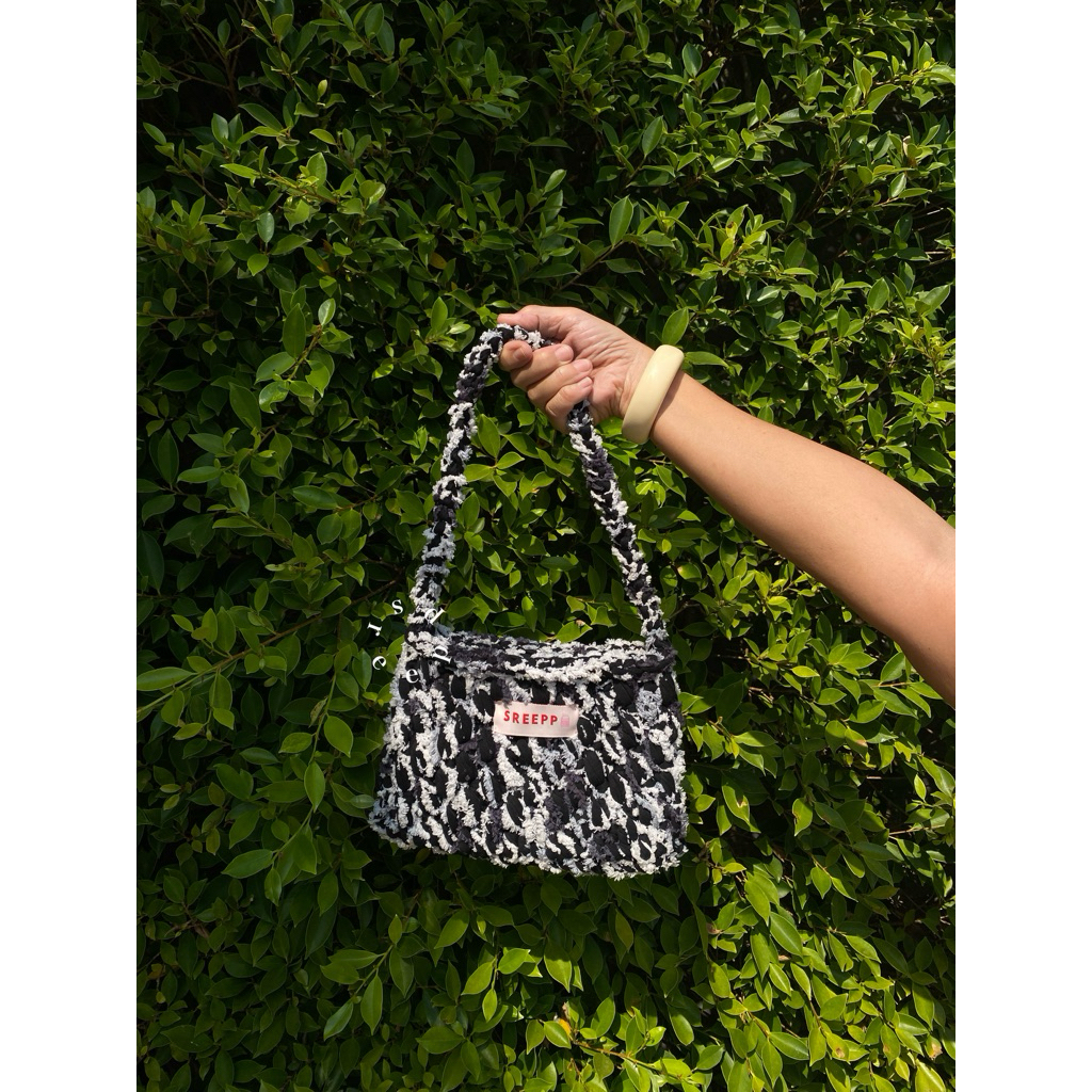 sreepp - fuffy bag กระเป๋าถักขนปุย