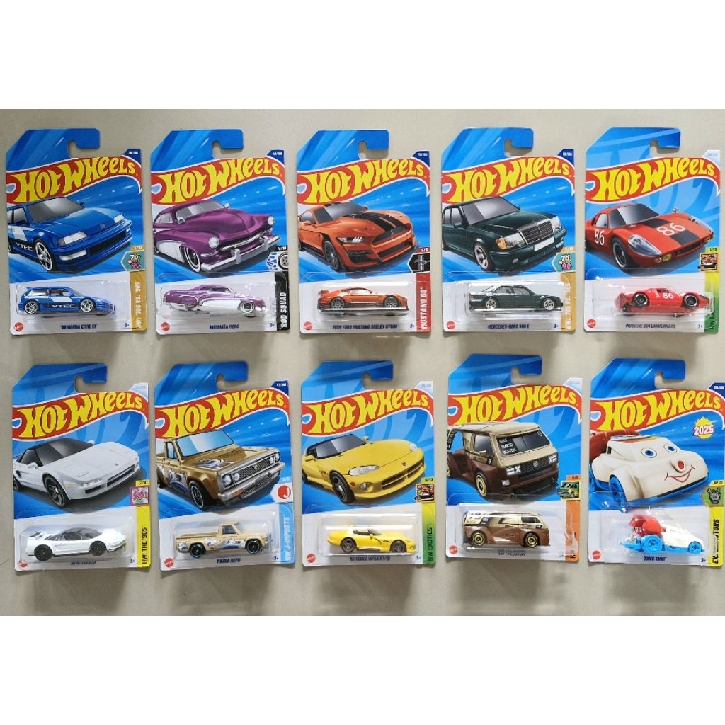 Hotwheels รถเหล็ก1/64 มีสินค้ามากกว่าในรูป ของแท้ 100%😊(ดูสินค้าในร้านคลิ๊กที่รูปร้าน)