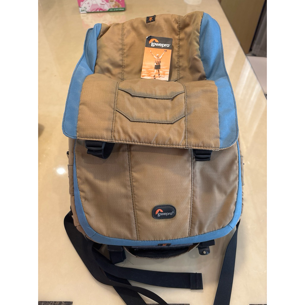 ส่งต่อกระเป๋าใส่กล้อง Lowepro มือสอง