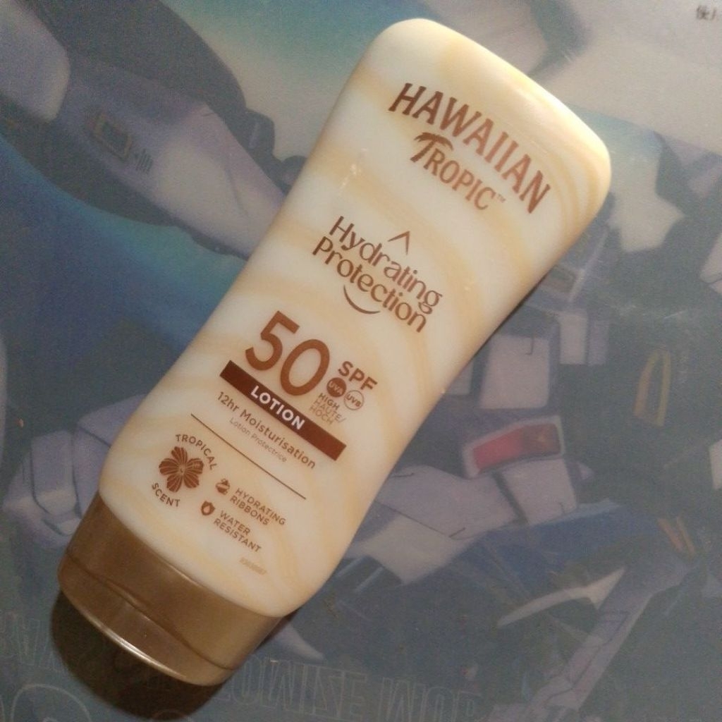 ออยล์อาบแดด ผิวแทน Hawaiian tropic Dark Tanning oil Tan ฮาวายเอี้ยน ทรอปิค น้ำมันมะพร้าว Coconut oil