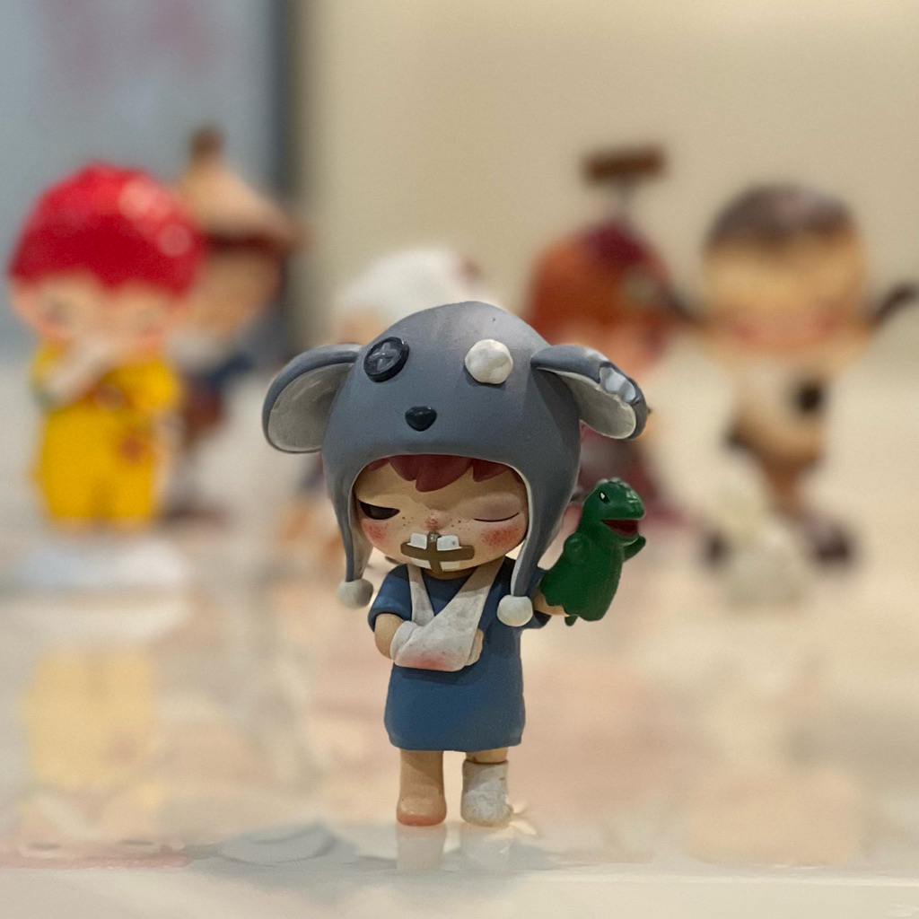 Art toy - Hirono - Mime นอนตู้ แกะตัว ไม่มีการ์ด ไม่มีกล่อง