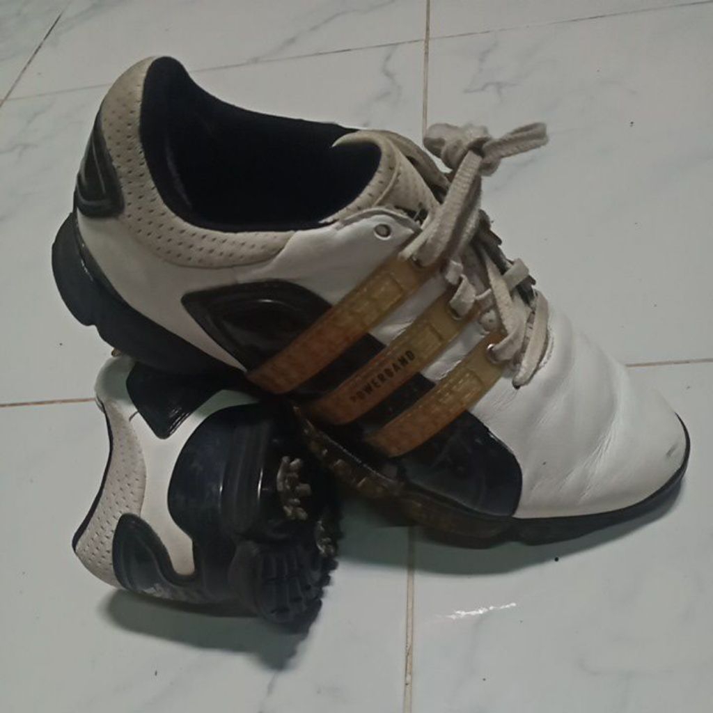 รองเท้ากอล์ฟ Adidas Powerband