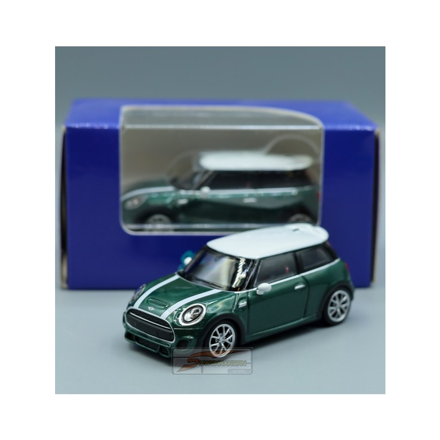 Stance Hunter  1/64 Mini Cooper JCW(F56) Green