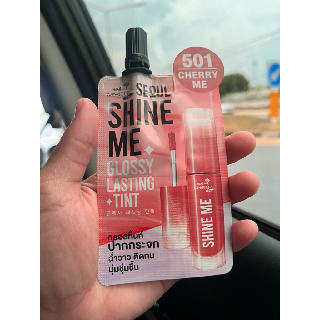 Seoul shine me กลอสทิ้นท์