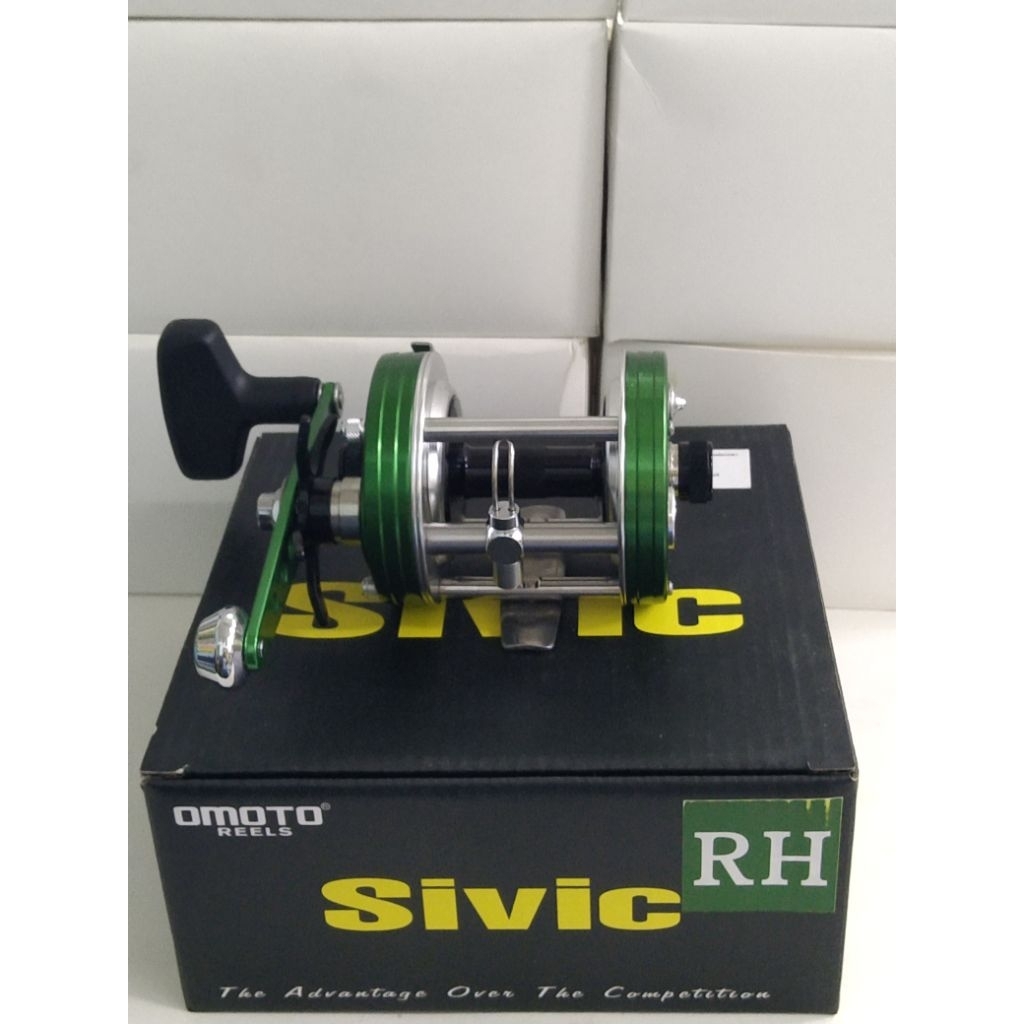 รอกเบท OMOTO รุ่น SIVIC 6000 SC ขวา (สีเขียว)