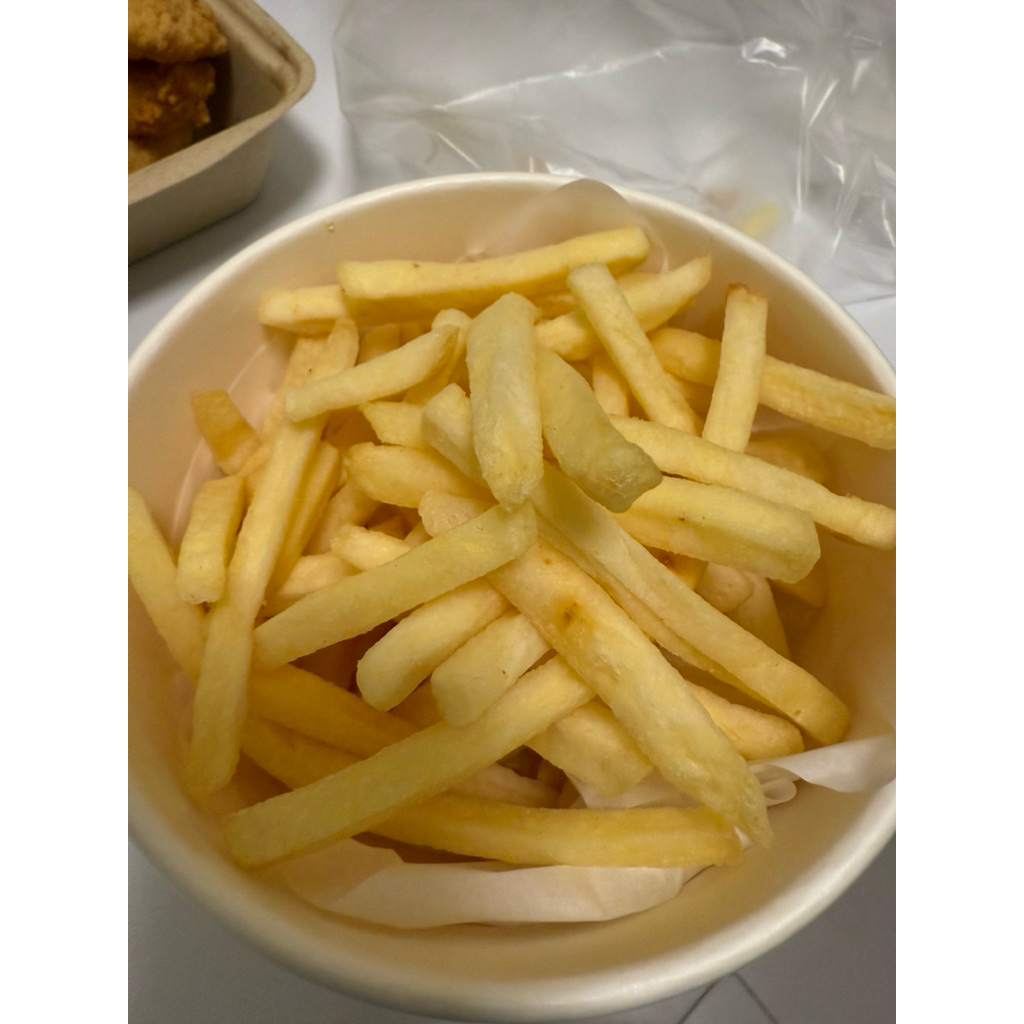 French Fries🔥ส่งด่วน 1 วัน เฟรนฟราย แบบเรียบ เส้นตรง ถุงใสตราVenus 7 มิล1กิโล แช่แข็งส่งด่วน วันเดียวแพ็คเจลเย็นจัดส่ง - รูปที่ 3